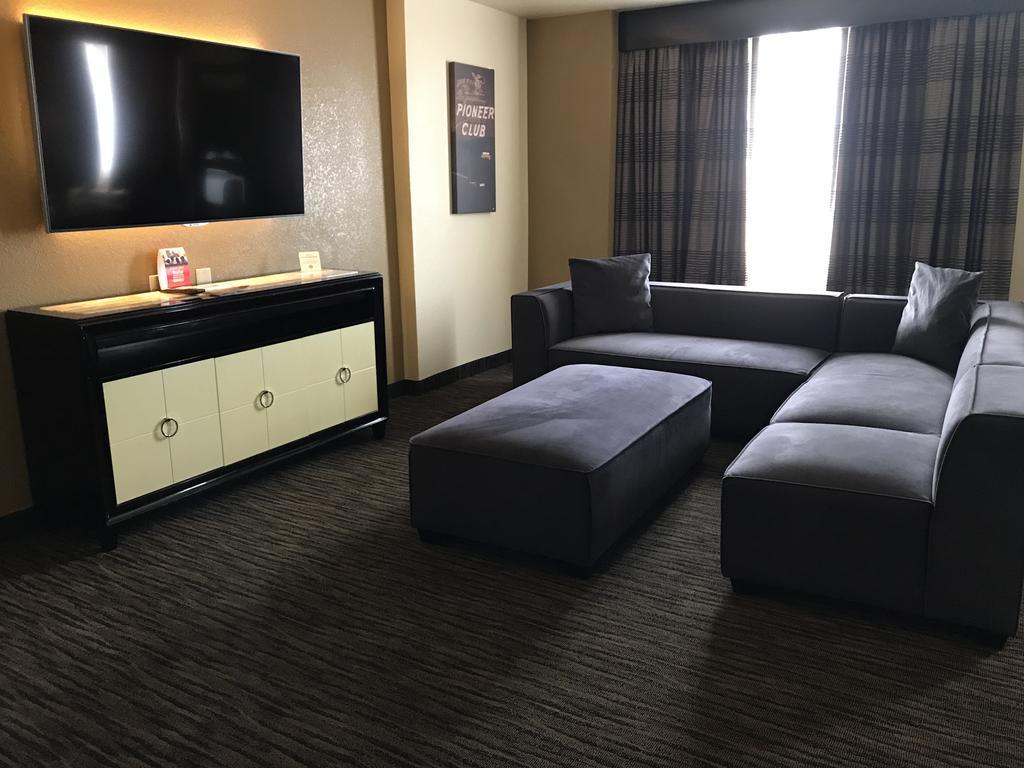 Ramada By Wyndham Terrible'S Hotel & Casino ジーン エクステリア 写真