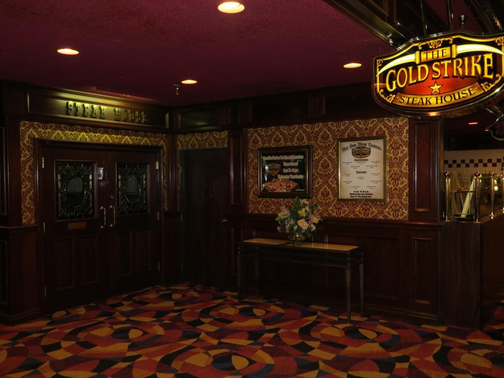 Ramada By Wyndham Terrible'S Hotel & Casino ジーン エクステリア 写真