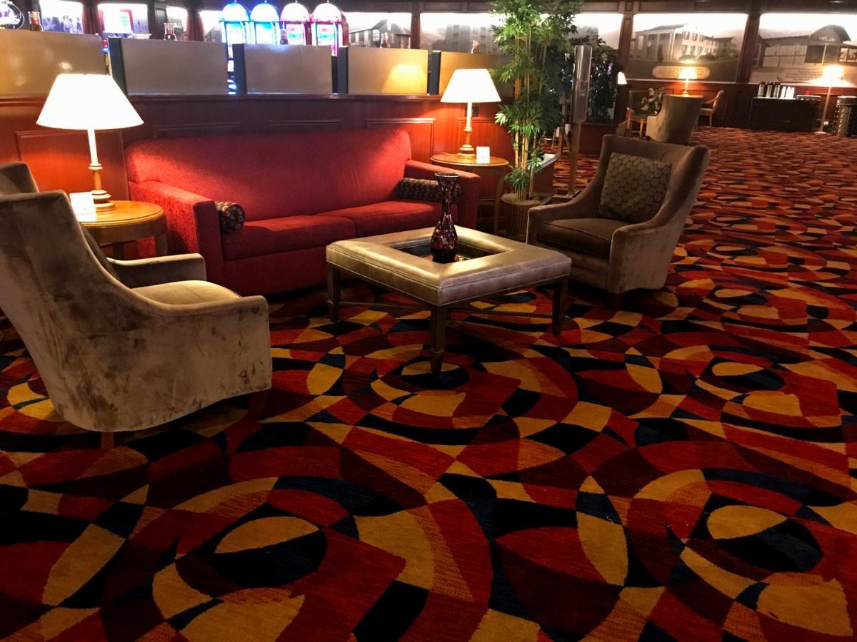 Ramada By Wyndham Terrible'S Hotel & Casino ジーン エクステリア 写真