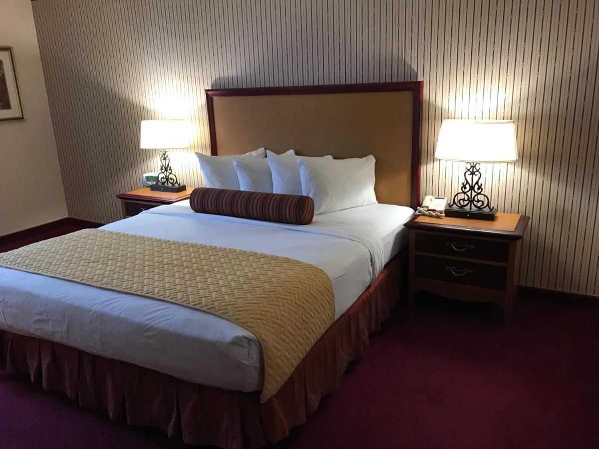 Ramada By Wyndham Terrible'S Hotel & Casino ジーン エクステリア 写真