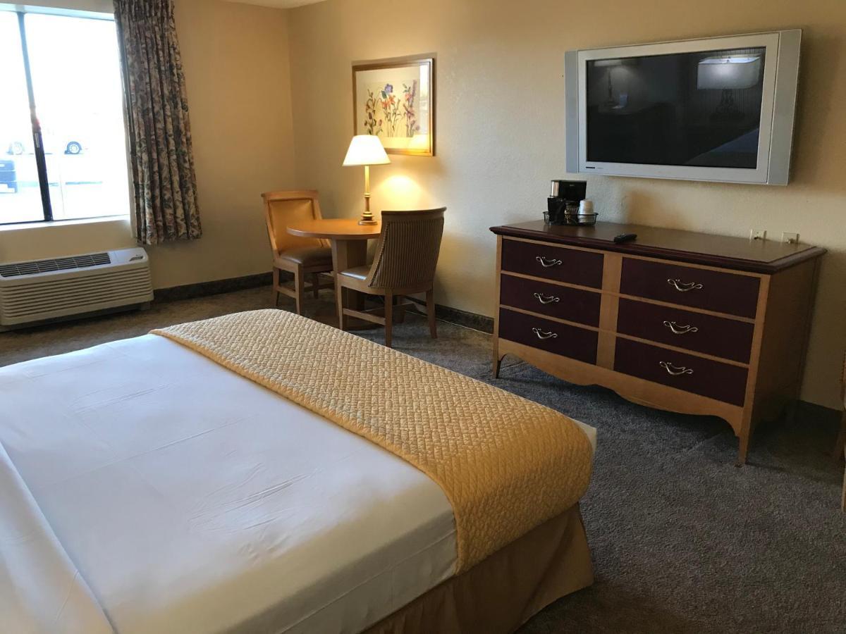 Ramada By Wyndham Terrible'S Hotel & Casino ジーン エクステリア 写真